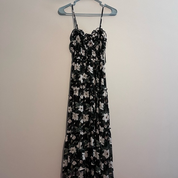 Francesca's Collections Dresses & Skirts - Francesca's Collections Black and White High Low Sundress